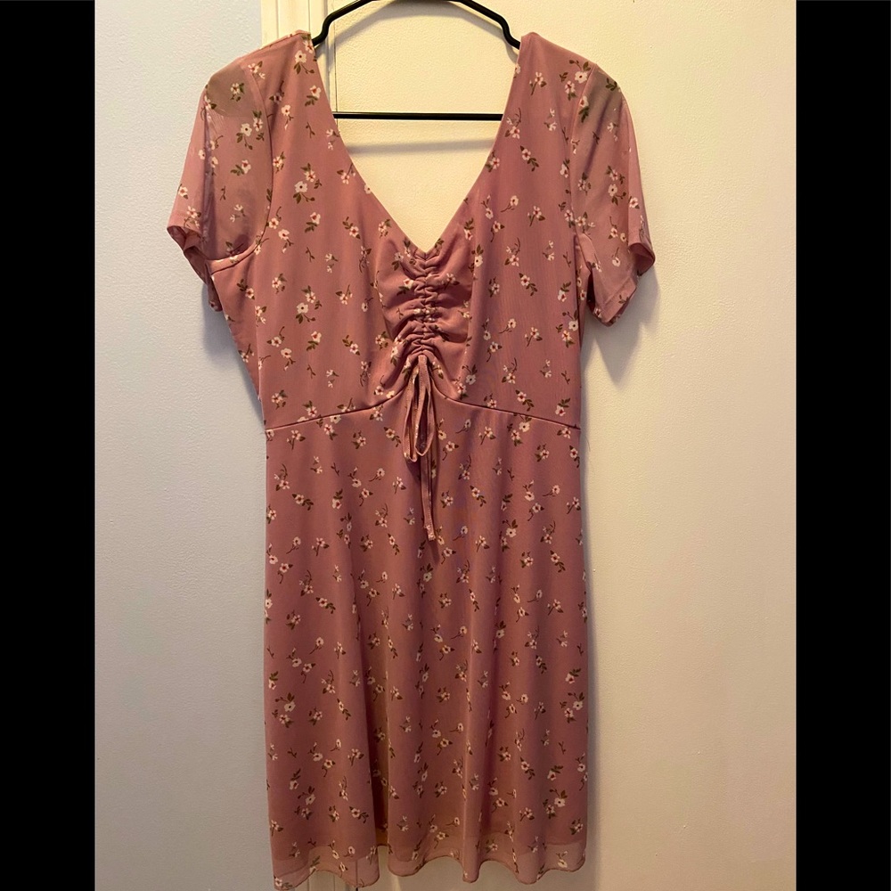 Floral Hollister Dress!